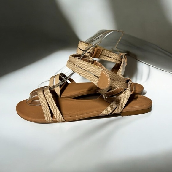 🌻NEW Rebecca Allen The Women's Flat Two Strap Sandals Size 9 - Picture 1 of 11